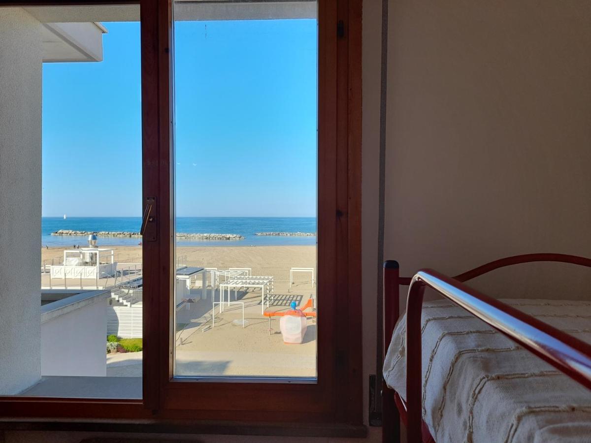 Appartamento Vista Mare Viserbella, Vicissimo Alla Fiera Rimini Kültér fotó