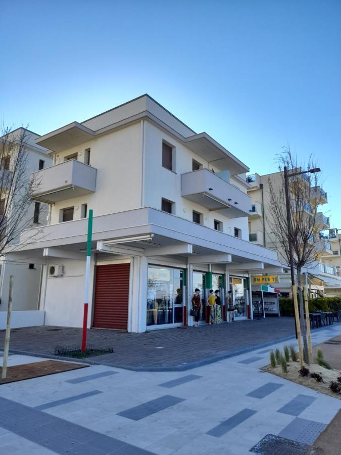 Appartamento Vista Mare Viserbella, Vicissimo Alla Fiera Rimini Kültér fotó